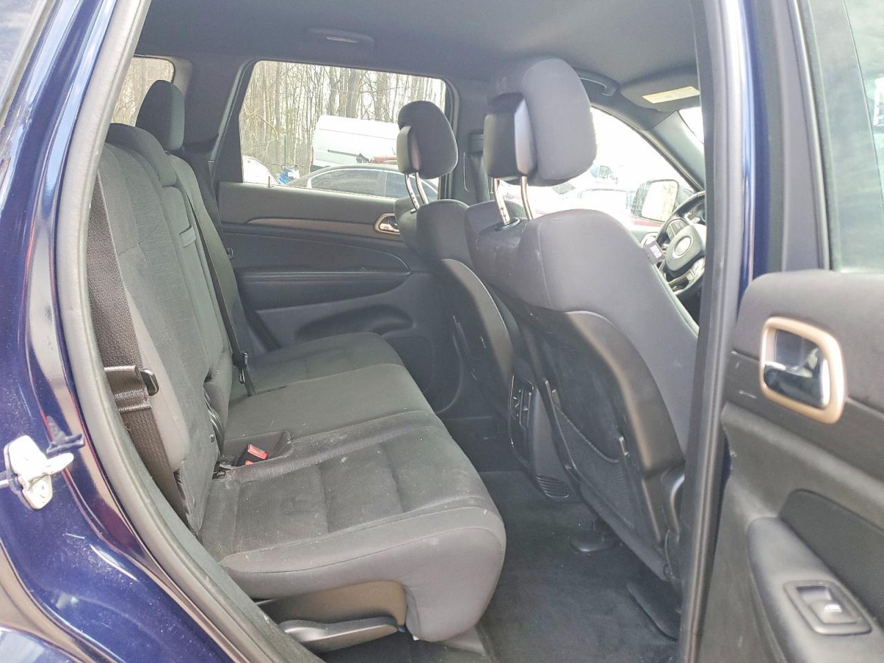 2015 Jeep Grand Cherokee Laredo - zdjęcie 11