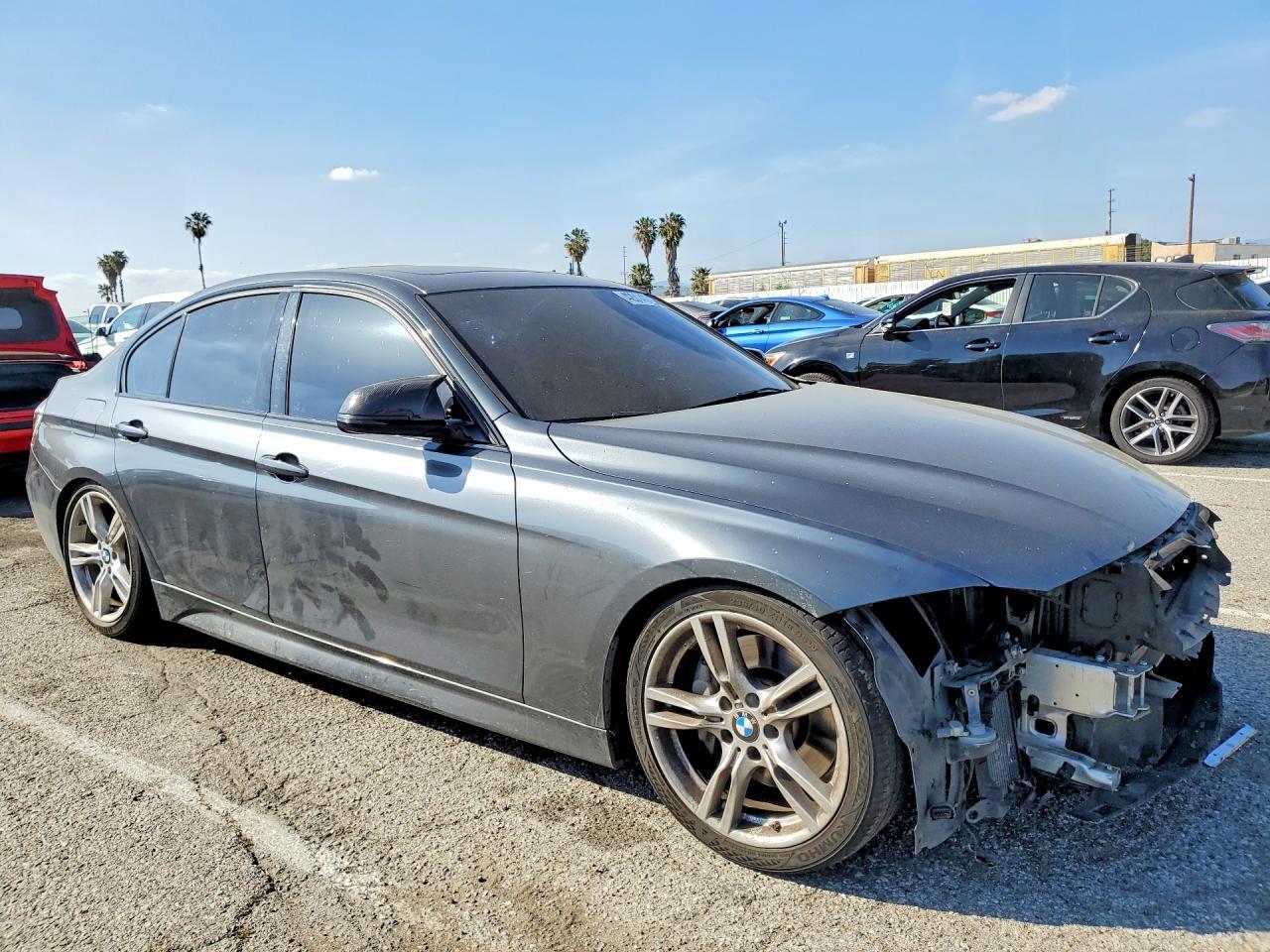 2015 BMW 335 I - zdjęcie 4
