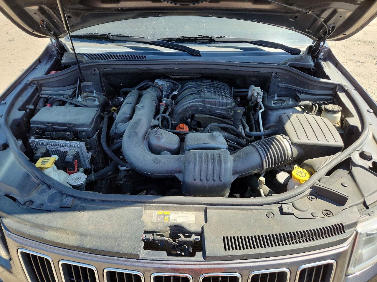 2015 Jeep Grand Cherokee Limited - zdjęcie 12