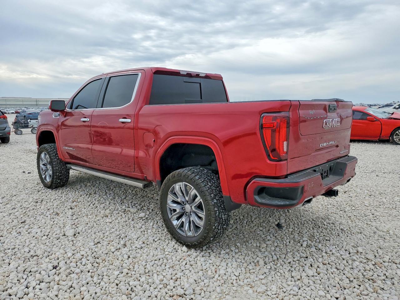 2024 GMC Sierra K1500 Denali - zdjęcie 2