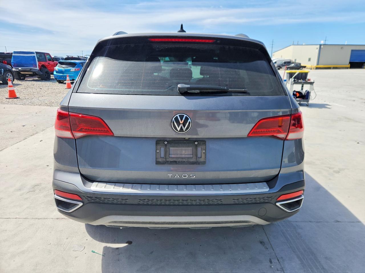 2022 Volkswagen Taos S - zdjęcie 6