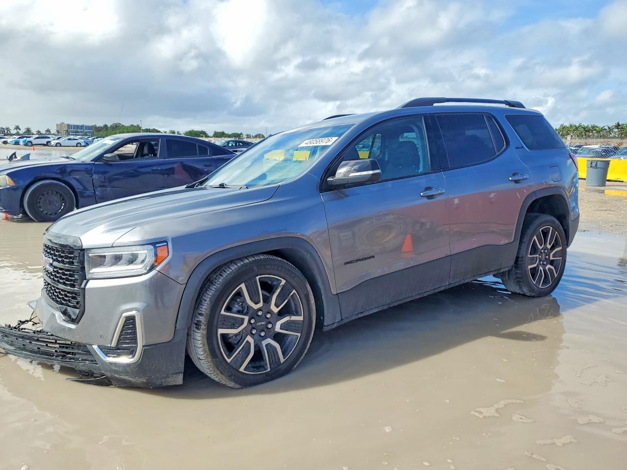 2021 GMC Acadia Sle - zdjęcie główne