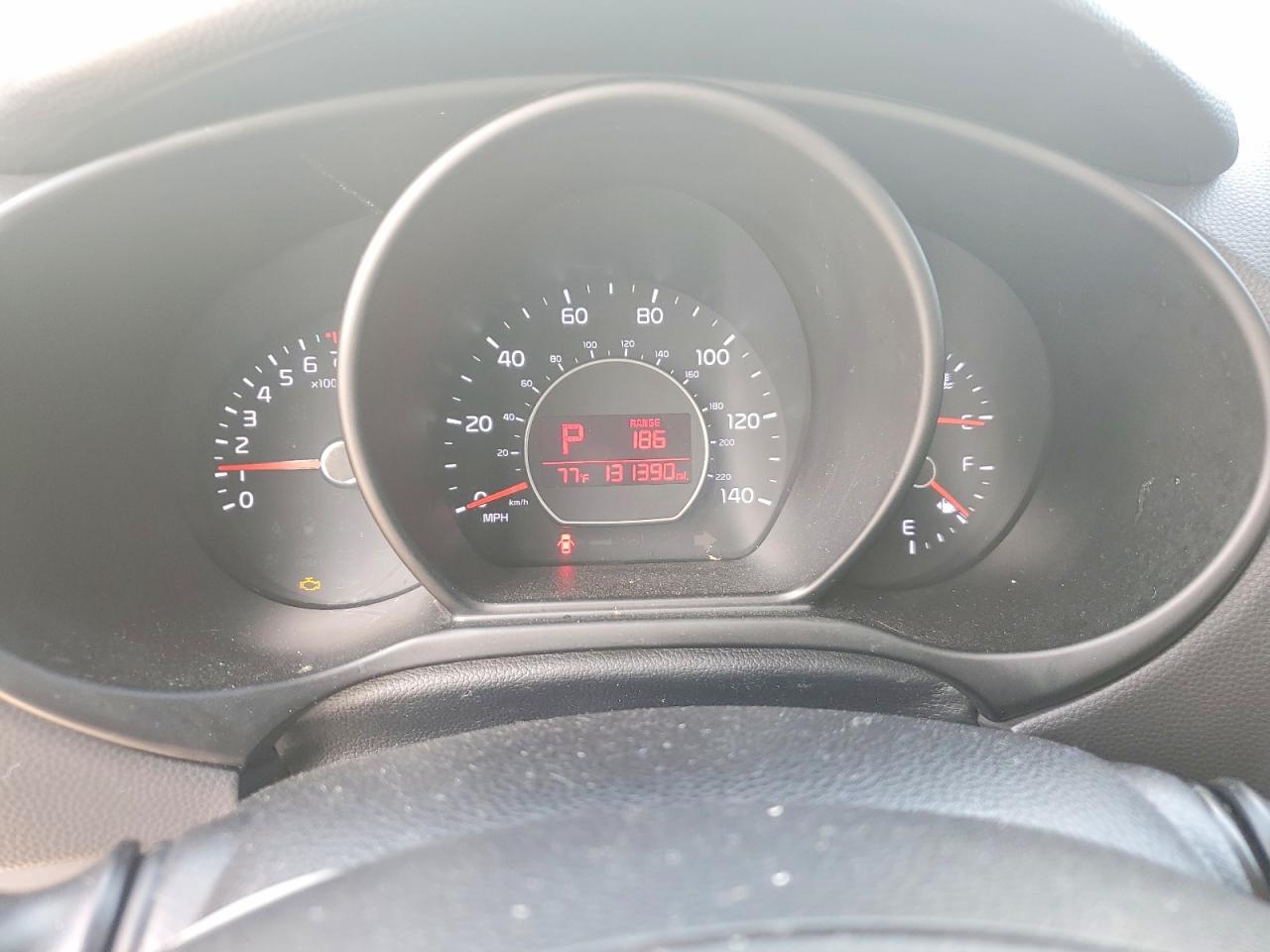 2017 Kia Soul Base - zdjęcie 9