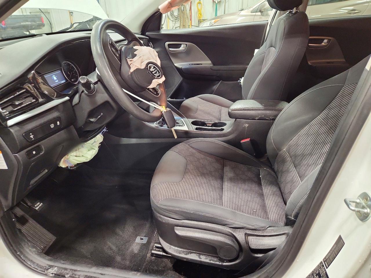 2020 Kia Niro Lx - zdjęcie 7