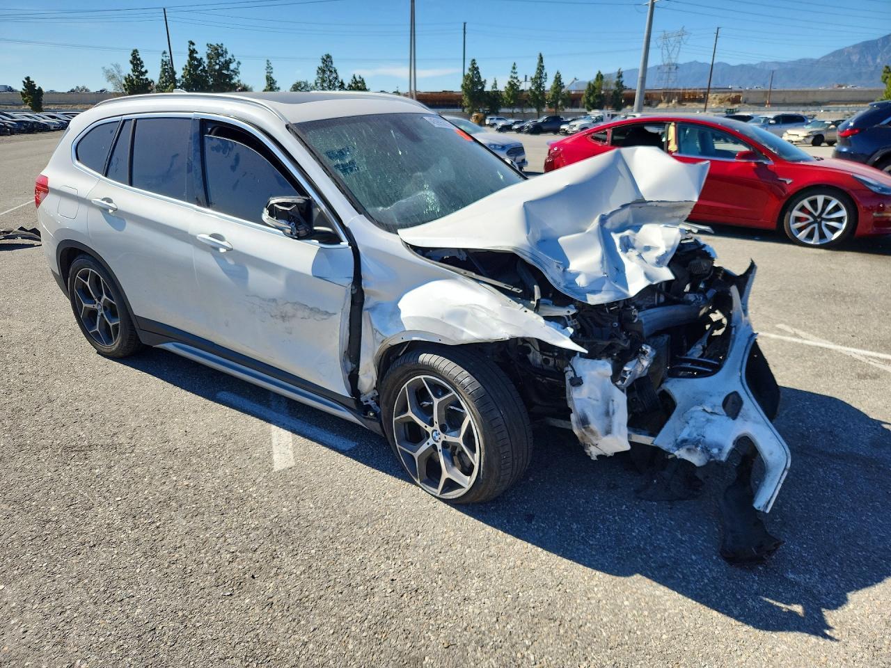 2016 BMW X1 xDrive28I - zdjęcie 4