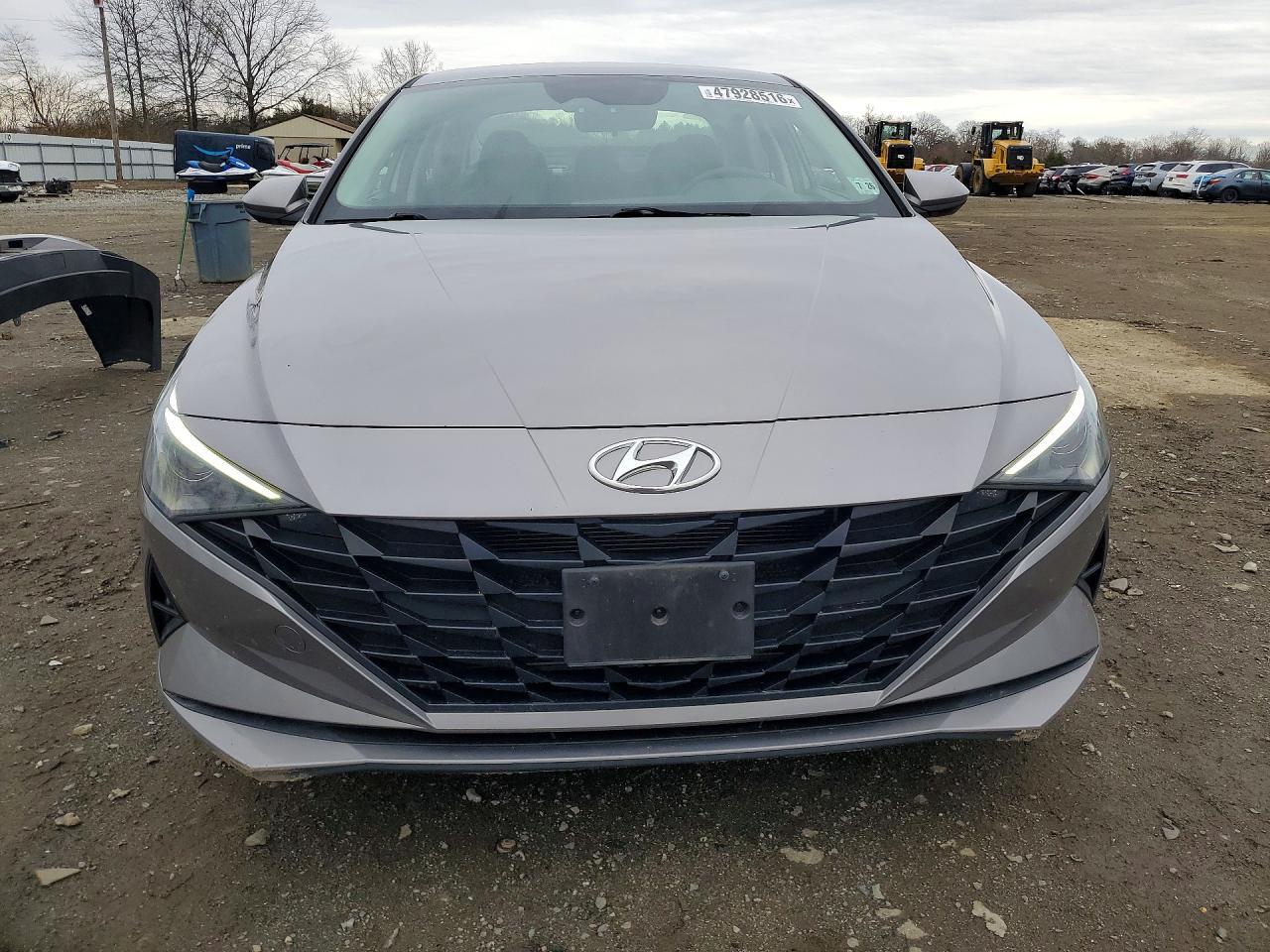 2021 Hyundai Elantra Se - zdjęcie 5