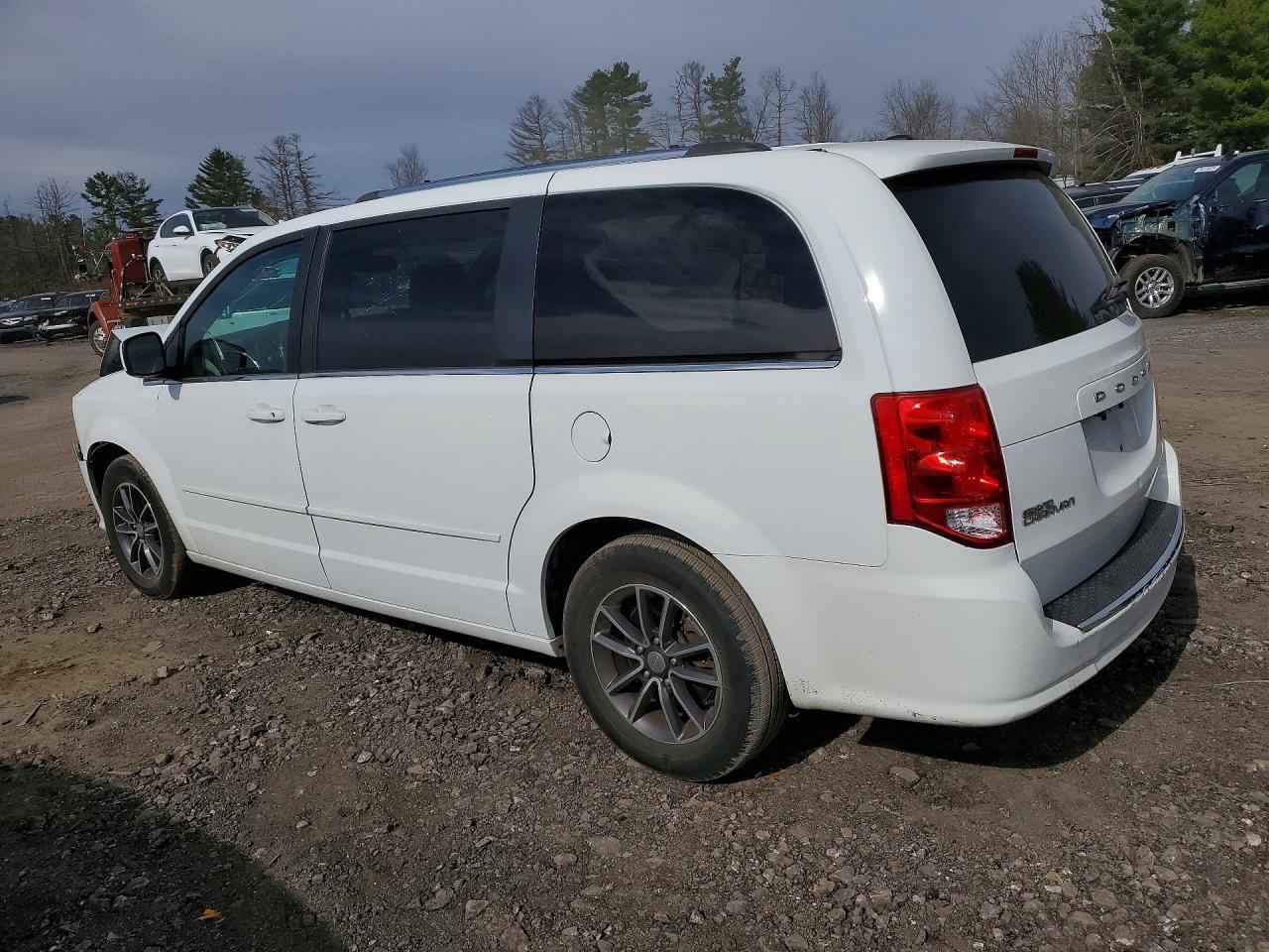 2017 Dodge Grand Caravan Sxt - zdjęcie 2