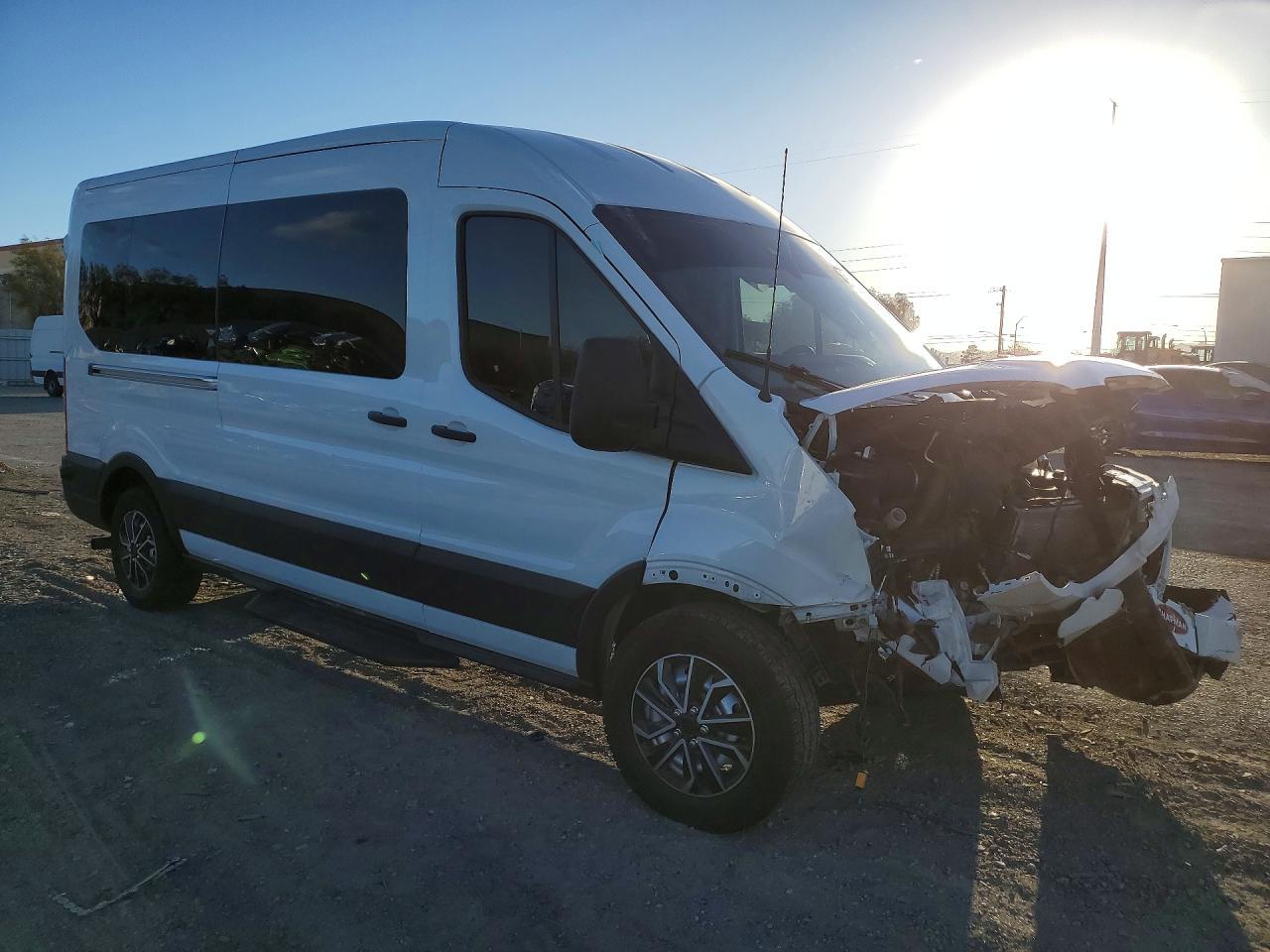 2024 Ford Transit T-350 - zdjęcie 4