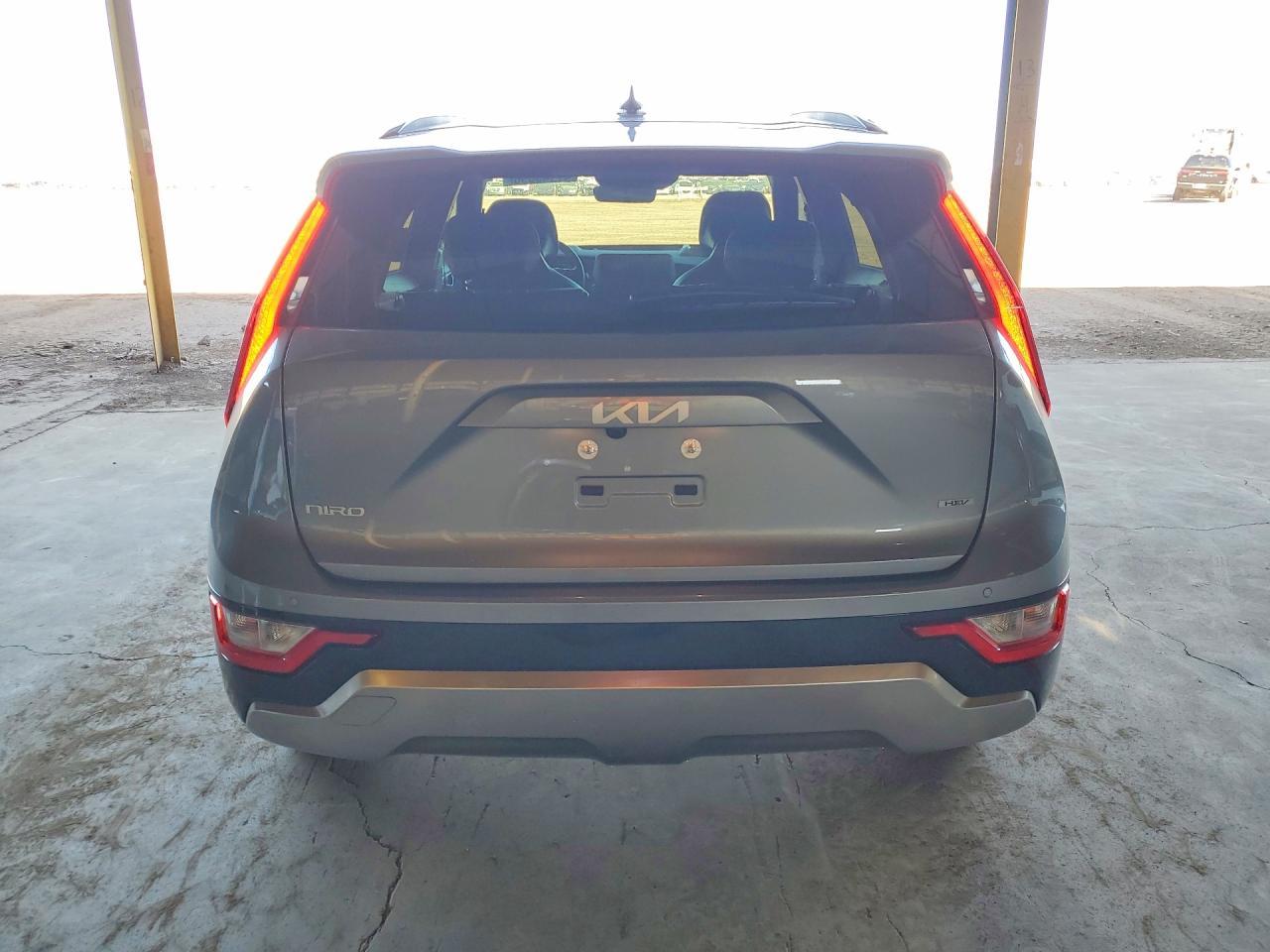 2025 Kia Niro Sx - zdjęcie 6