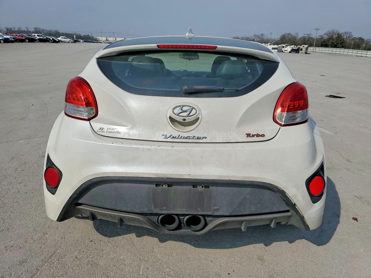 2015 Hyundai Veloster Turbo - zdjęcie 6