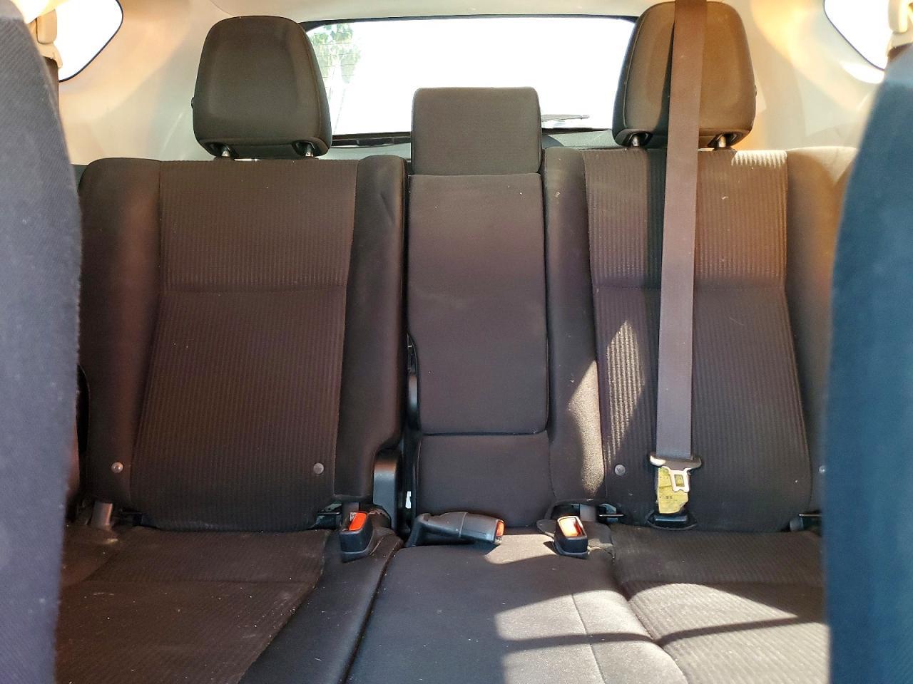 2017 Toyota Rav4 Le - zdjęcie 10