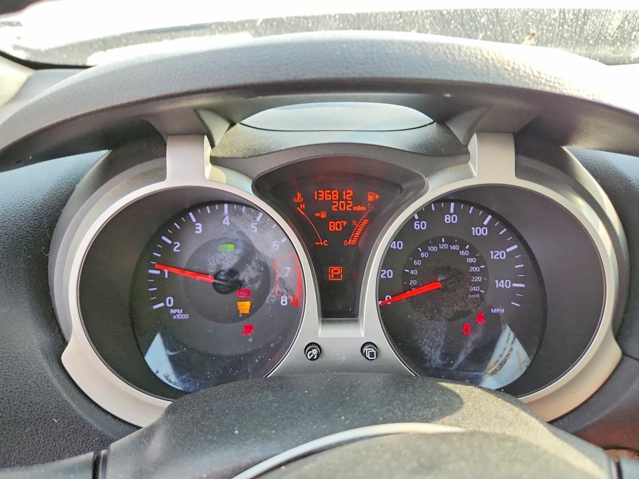 2015 Niss Juke - zdjęcie 9