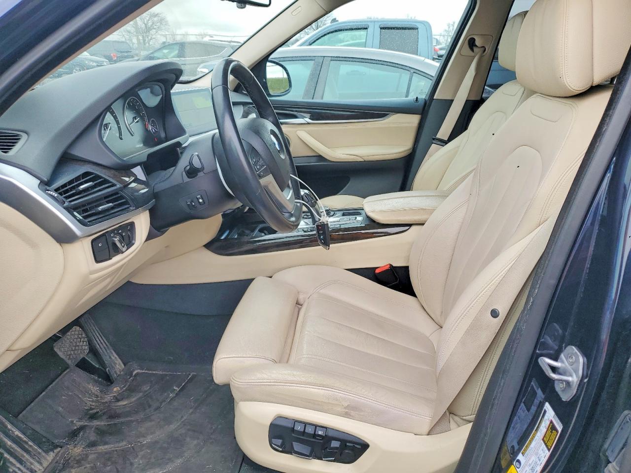 2016 BMW X5 xDrive35I - zdjęcie 7