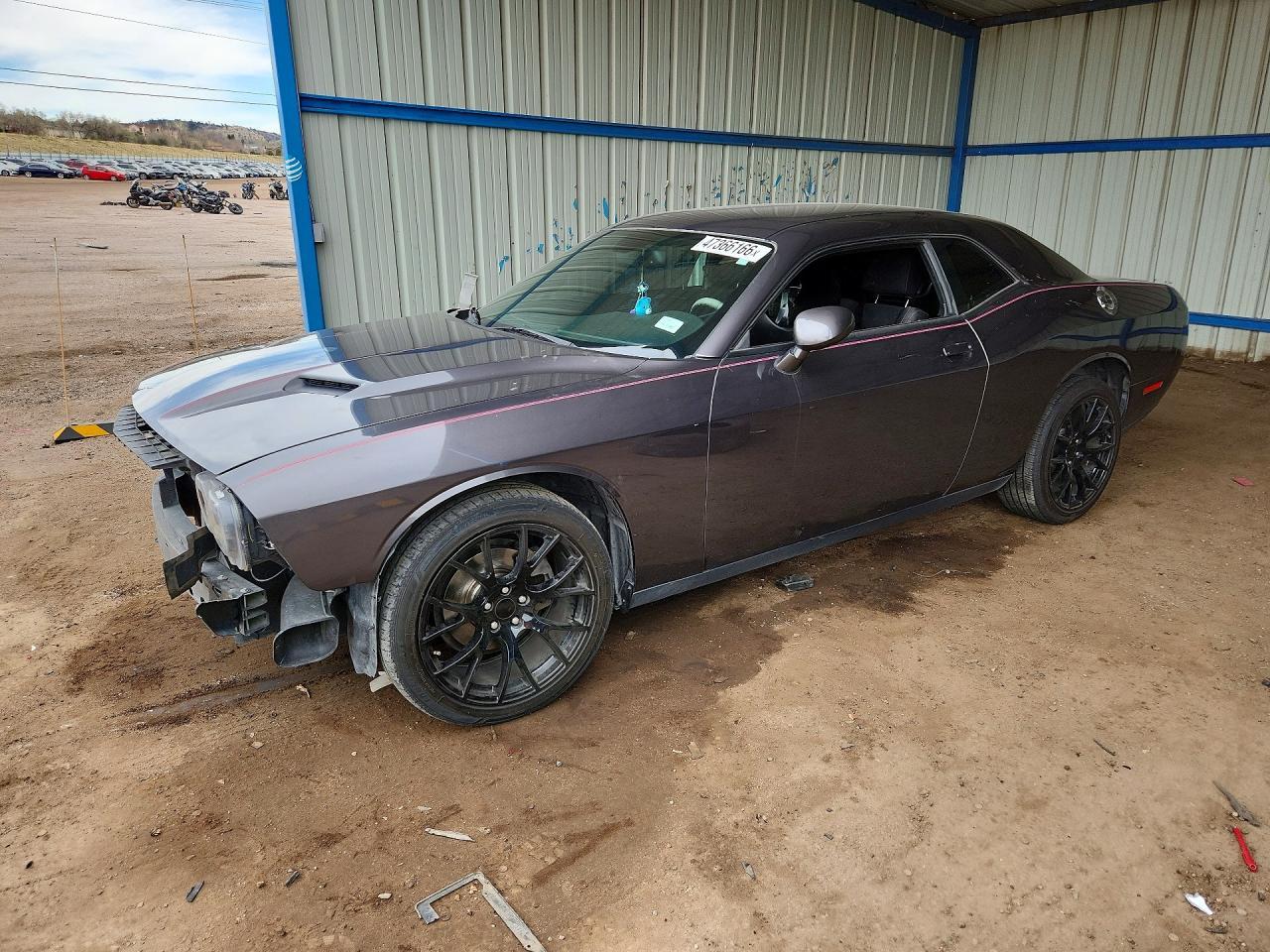 2016 Dodge Challenger Sxt - zdjęcie główne