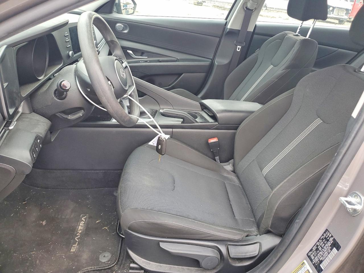 2021 Hyundai Elantra Se - zdjęcie 7