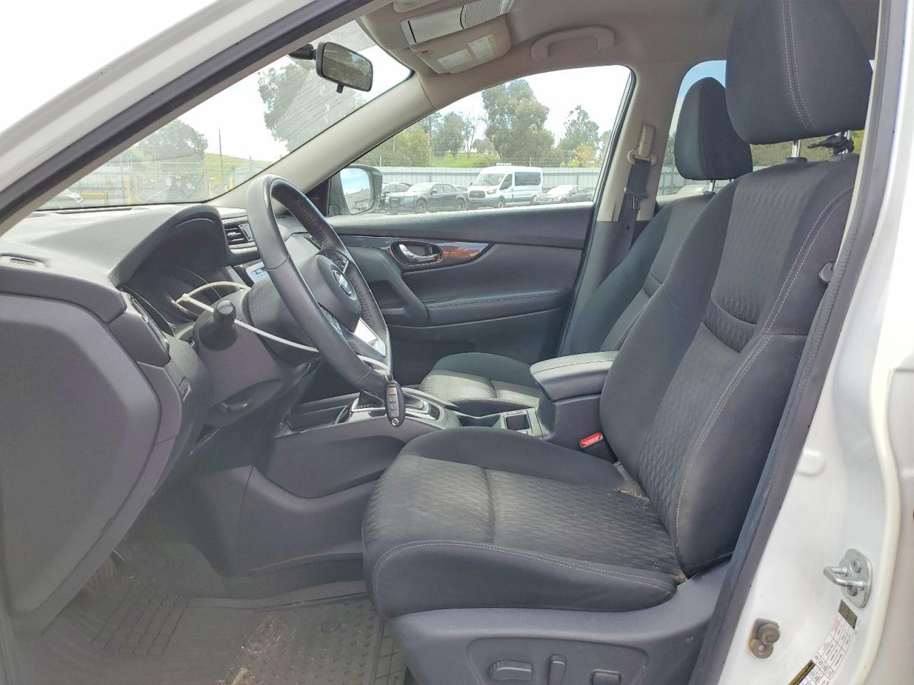 2017 Nissan Rogue Sv - zdjęcie 7