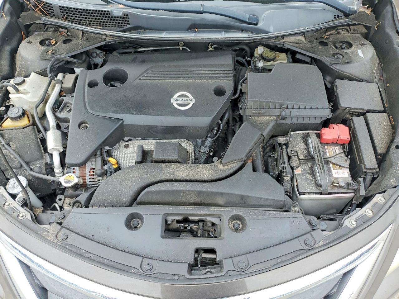 2014 Nissan Altima 2.5 S - zdjęcie 11