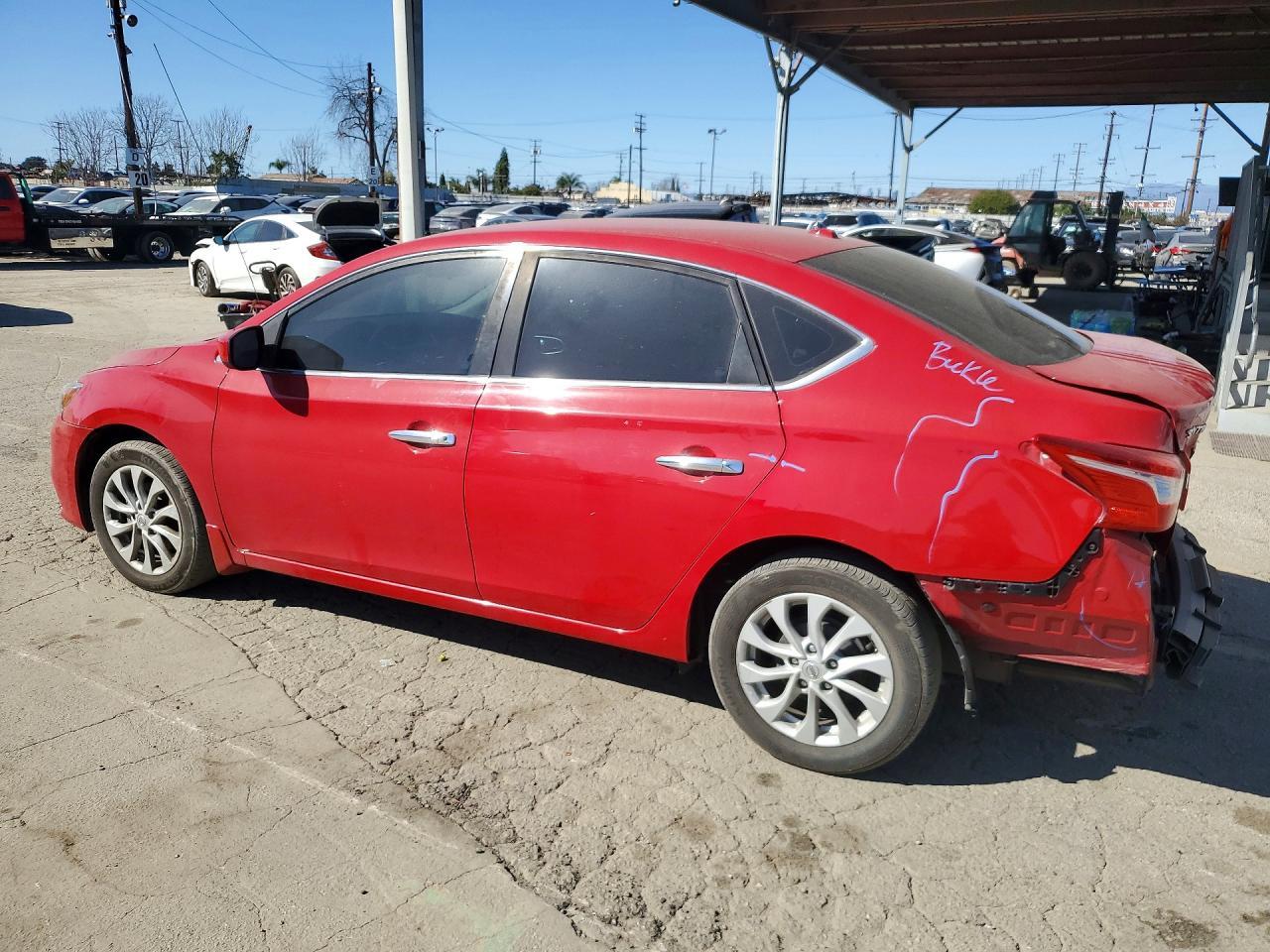 2019 Nissan Sentra Sv - zdjęcie 2