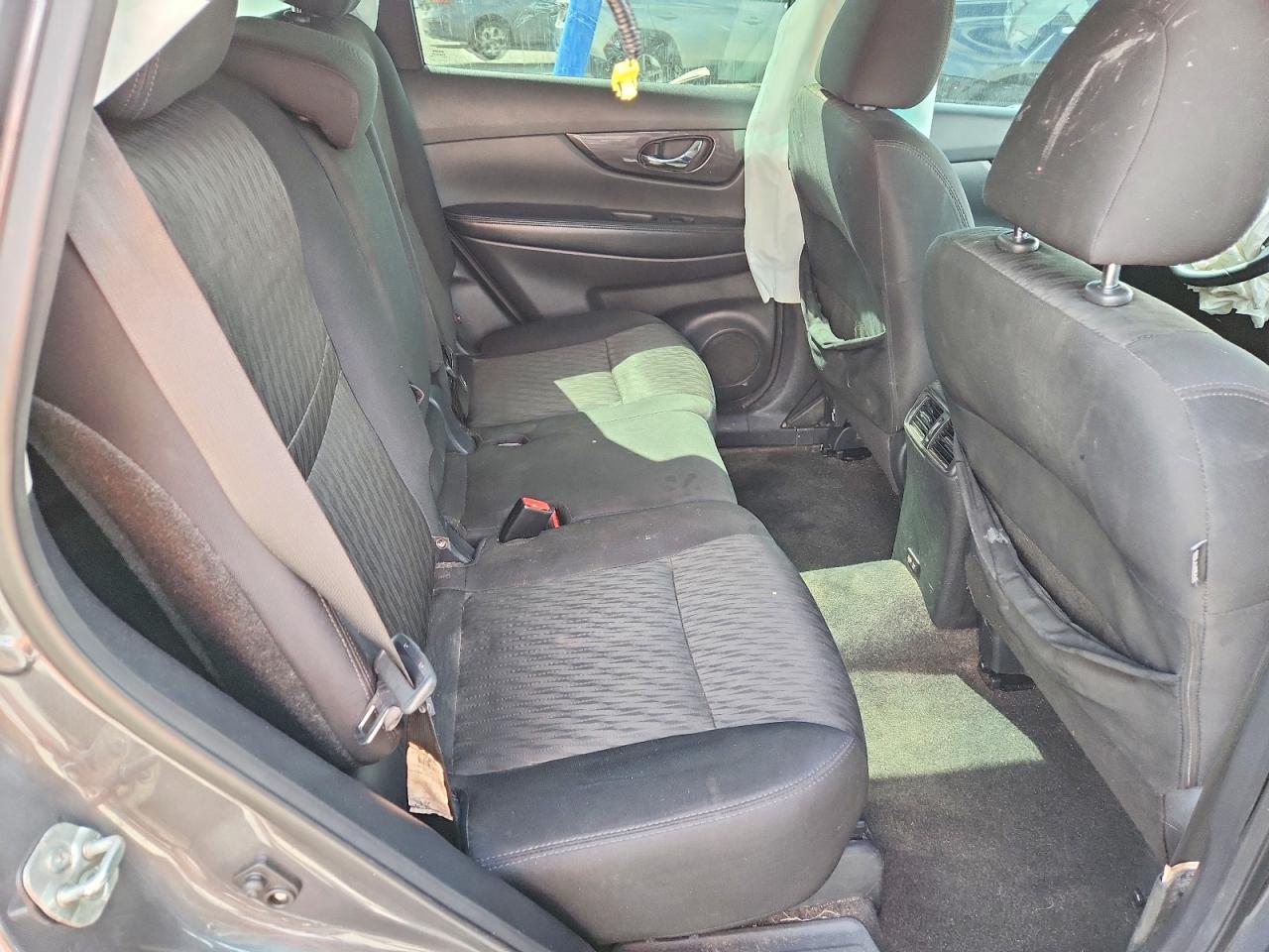 2019 Nissan Rogue S - zdjęcie 11