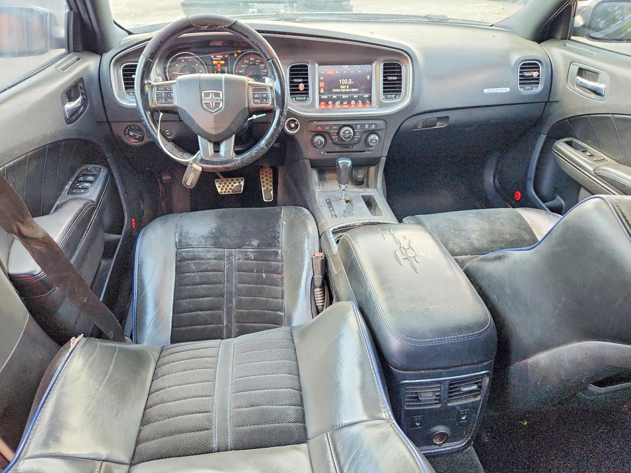 2013 Dodge Charger R - zdjęcie 8