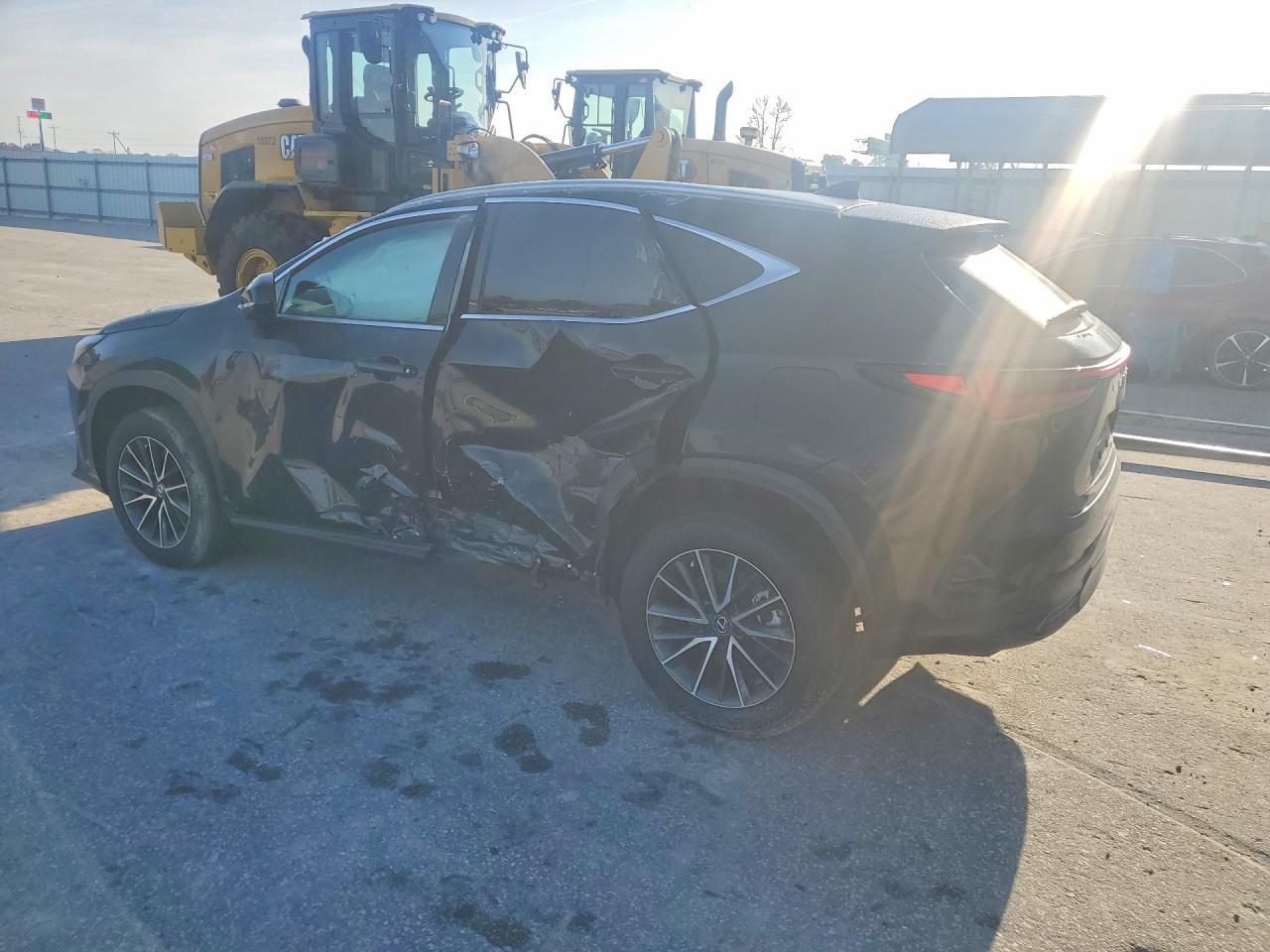 2024 Lexus Nx 250 Premium - zdjęcie 2