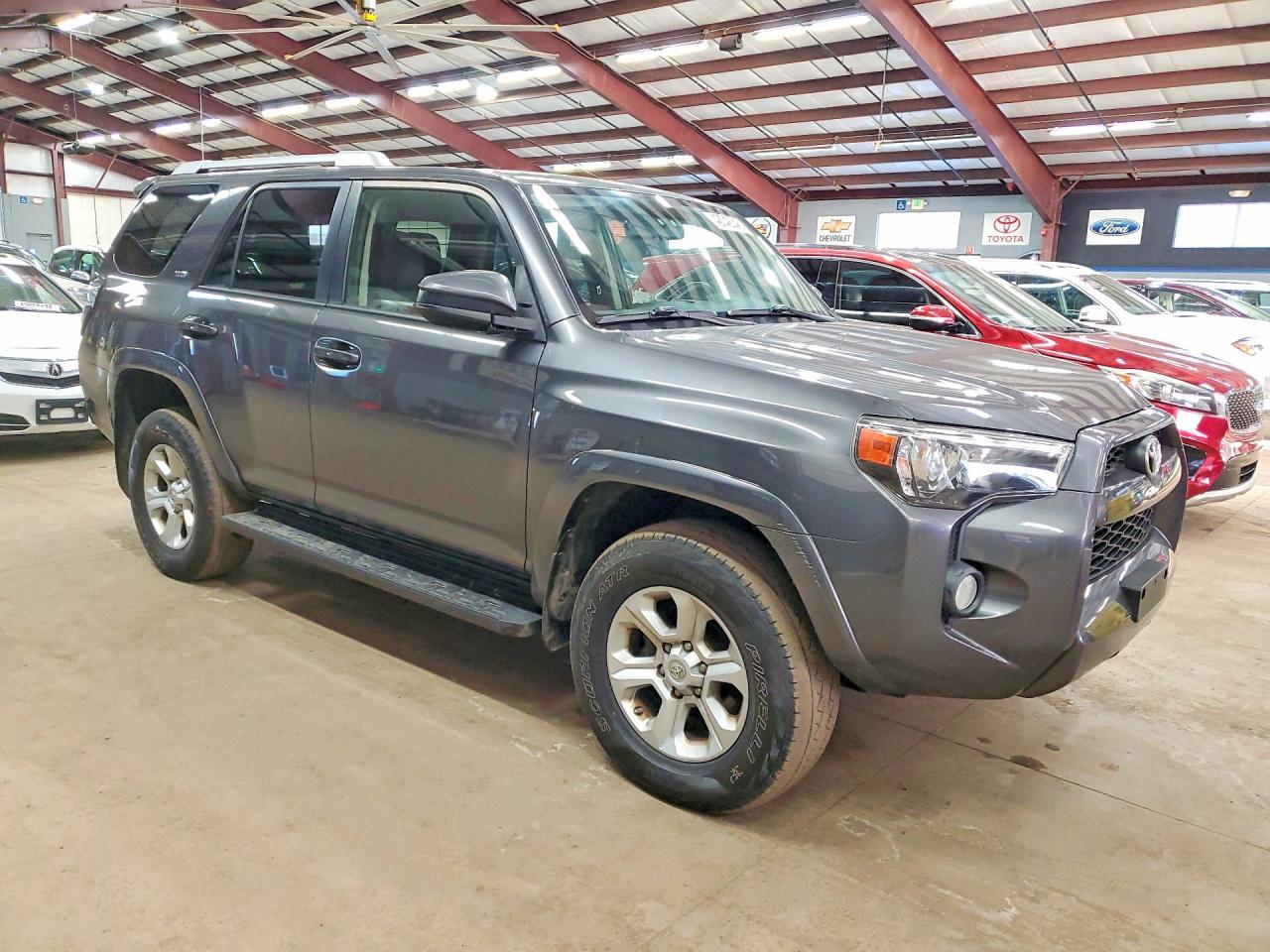 2018 Toyota 4Runner Sr5 - zdjęcie 4