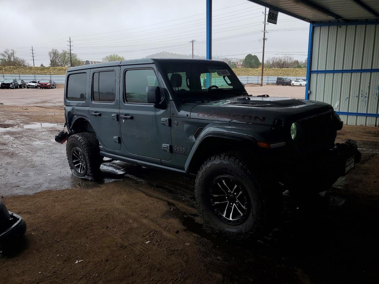 2025 Jeep Wrangler Rubicon - zdjęcie 4