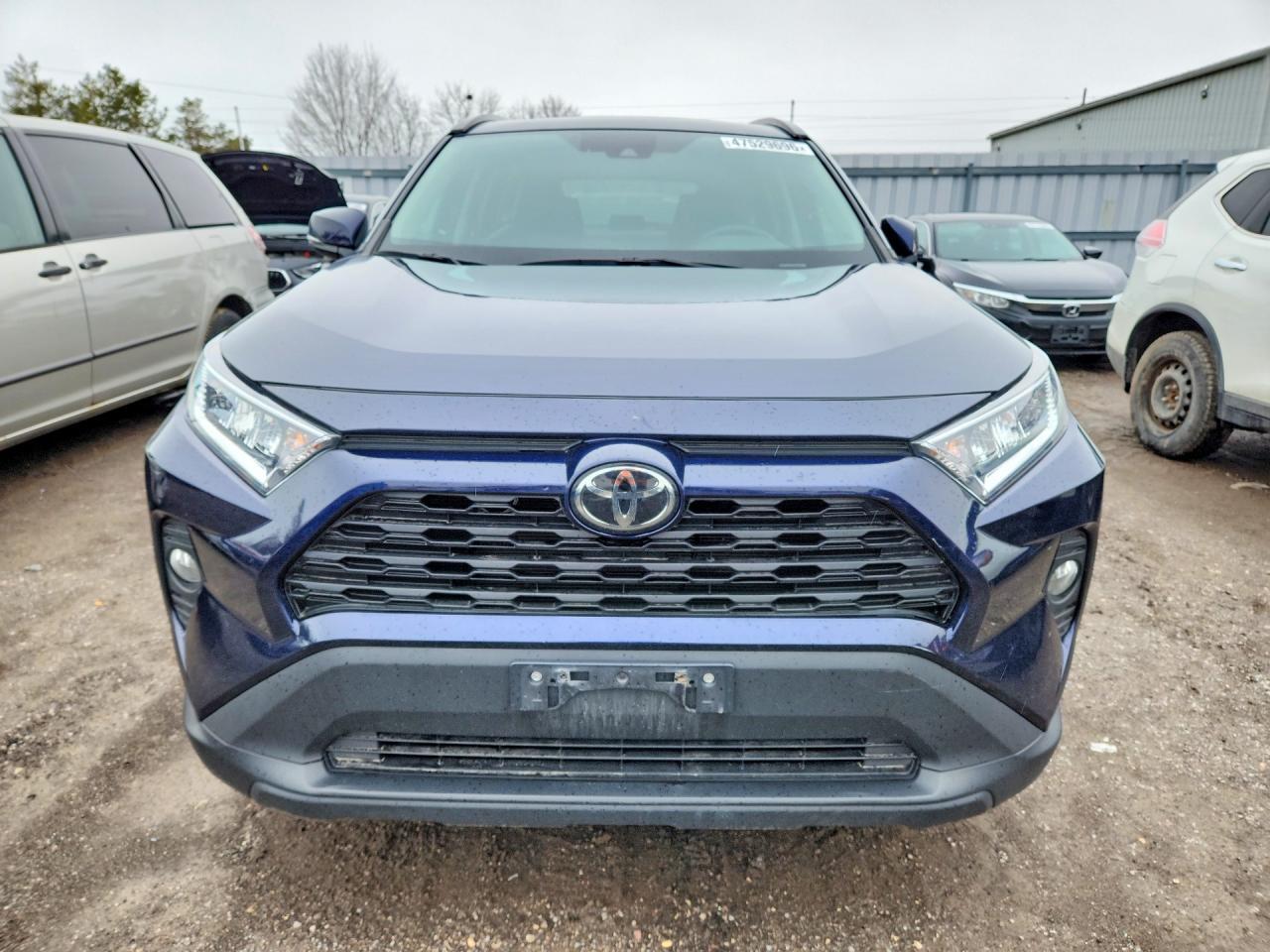 2019 Toyota Rav 4 - zdjęcie 5