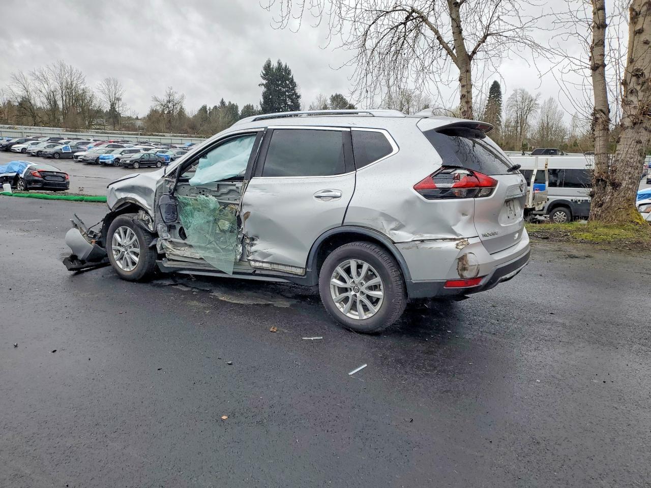 2018 Nissan Rogue Sv - zdjęcie 2