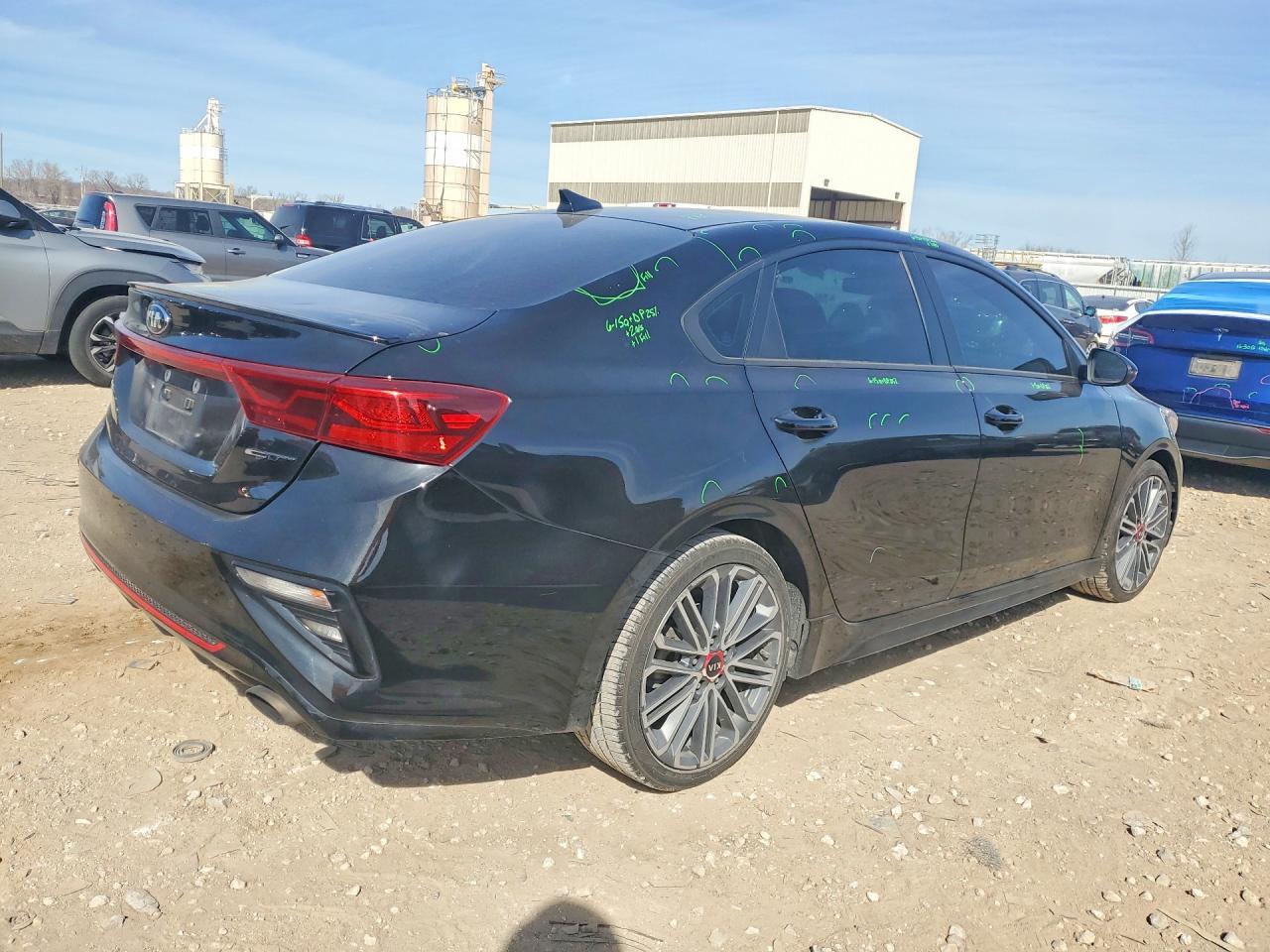 2021 Kia Forte Gt - zdjęcie 3