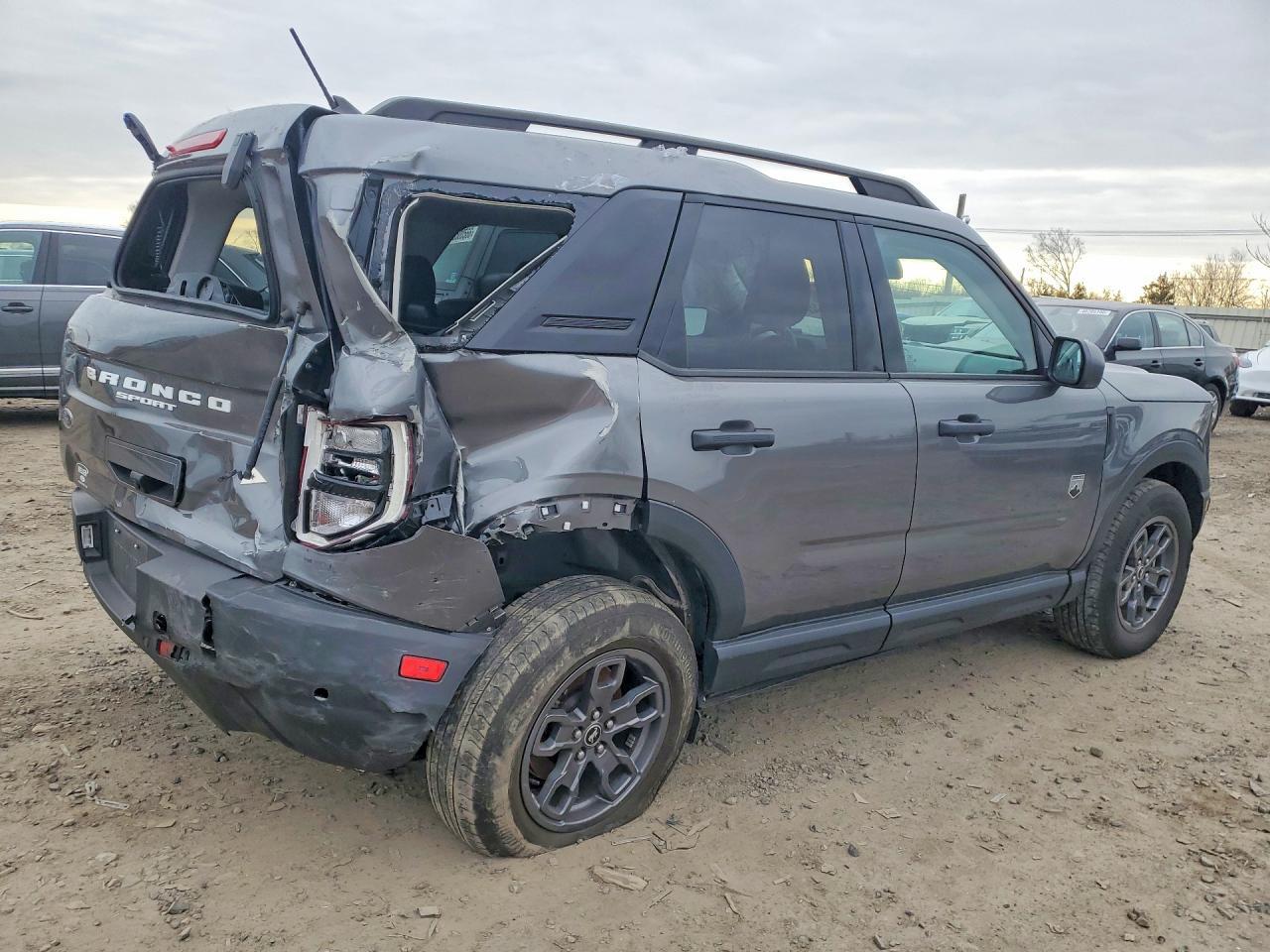 2023 Ford Bronco Sport Big Bend - zdjęcie 3