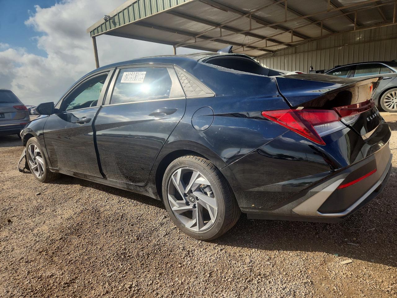 2025 Hyundai Elantra Sel Sport - zdjęcie 2