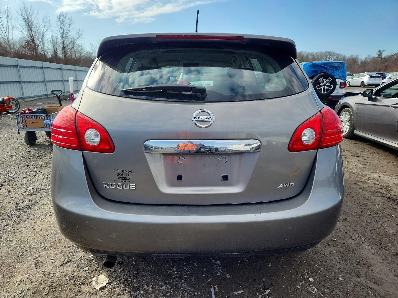 2013 Nissan Rogue S - zdjęcie 6