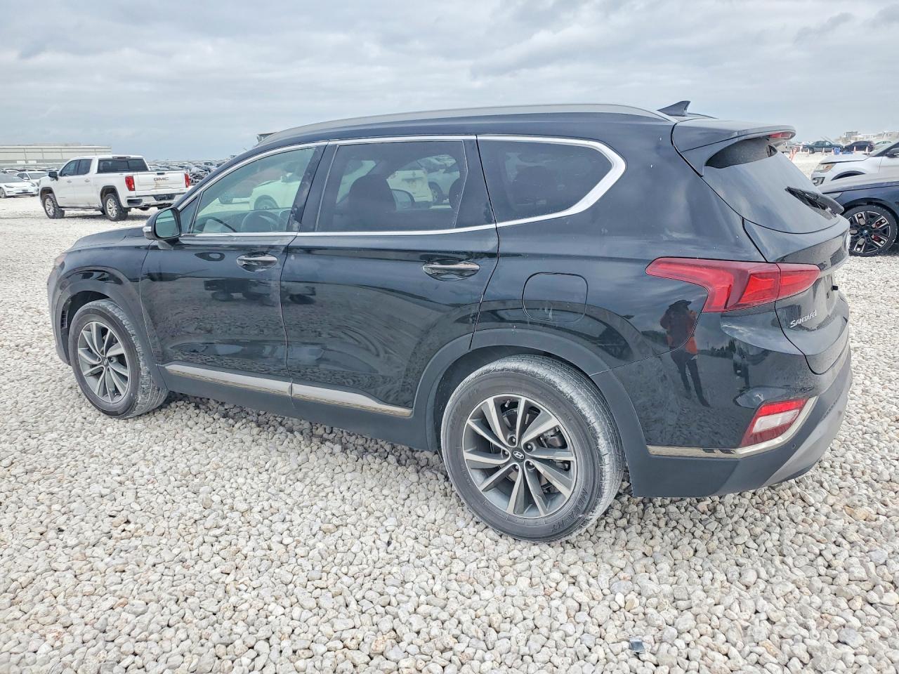 2019 Hyundai Santa Fe Ultimate 2.4L - zdjęcie 2