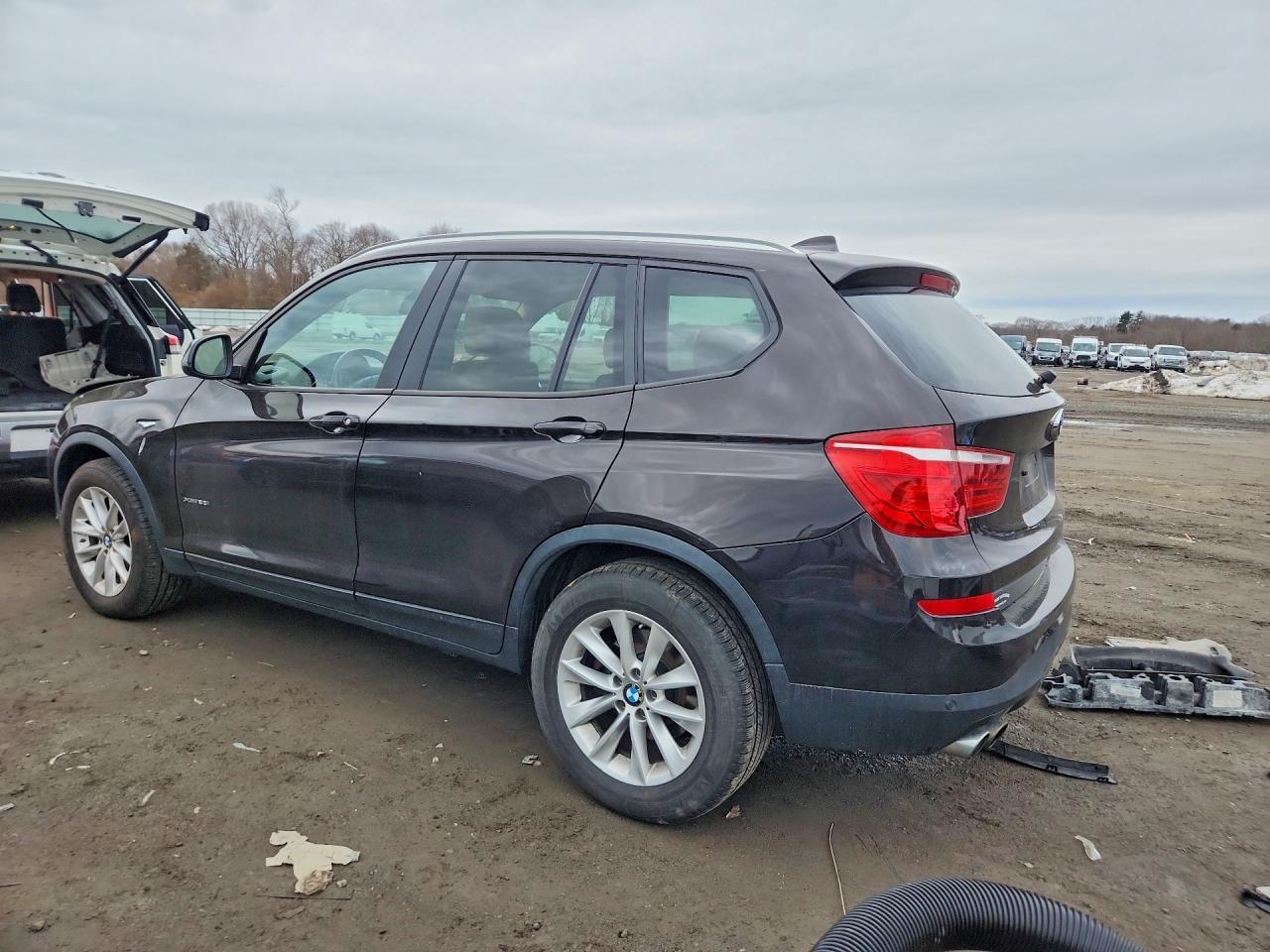 2016 BMW X3 xDrive28I - zdjęcie 2