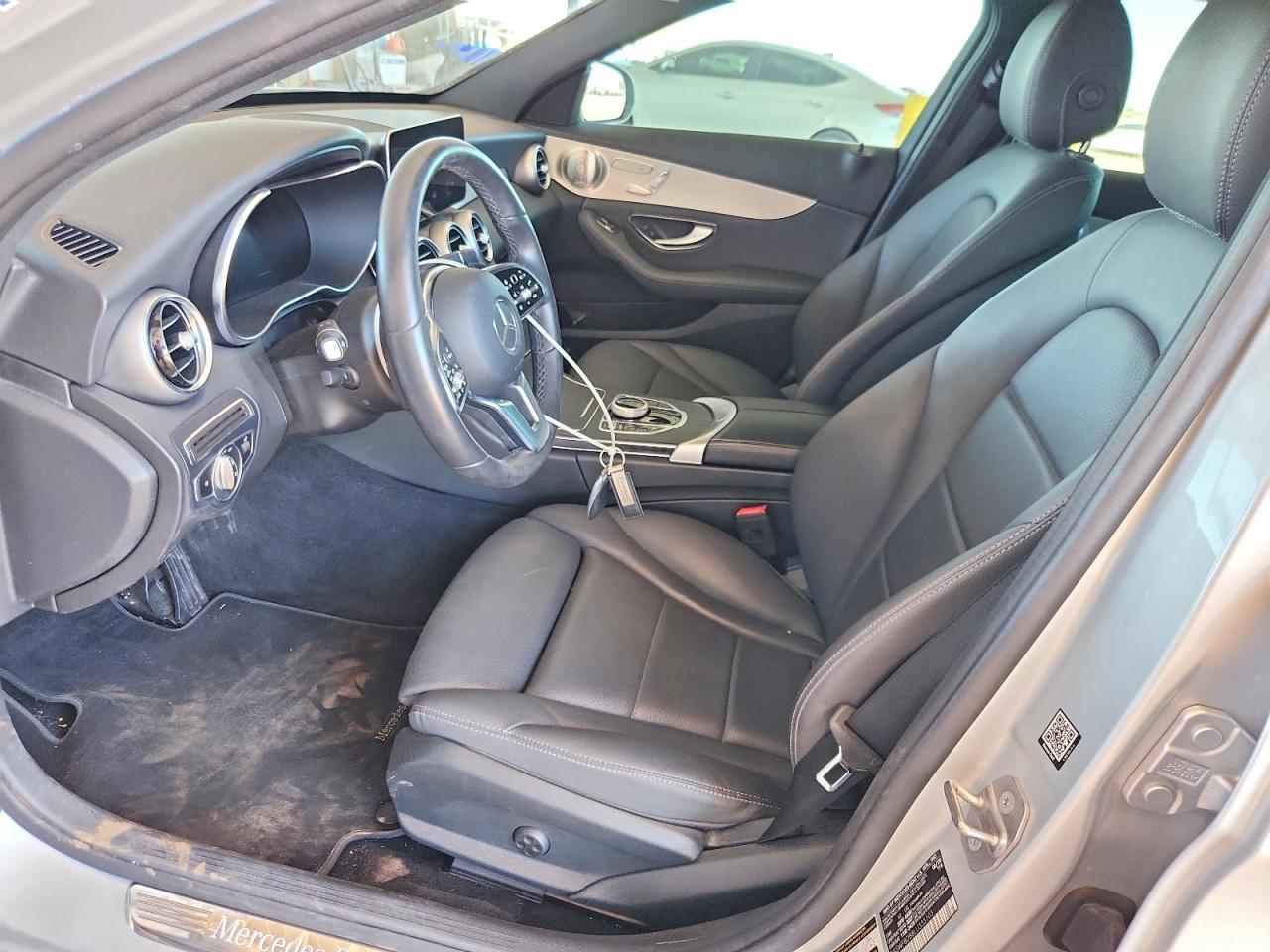 2020 Mercedes-Benz C 300 - zdjęcie 7