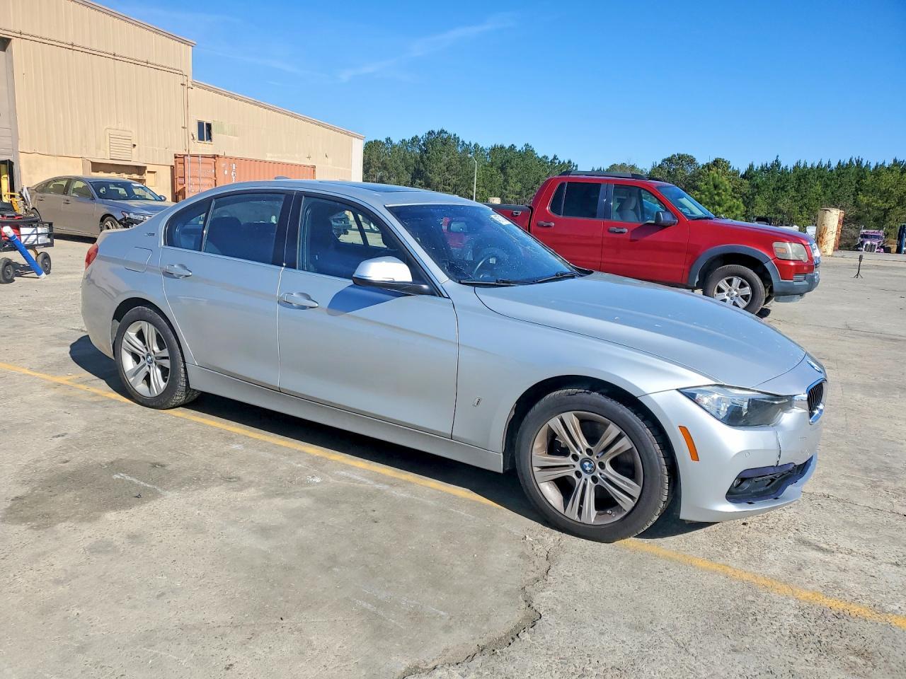 BMW Seria 3 - zdjęcie 4