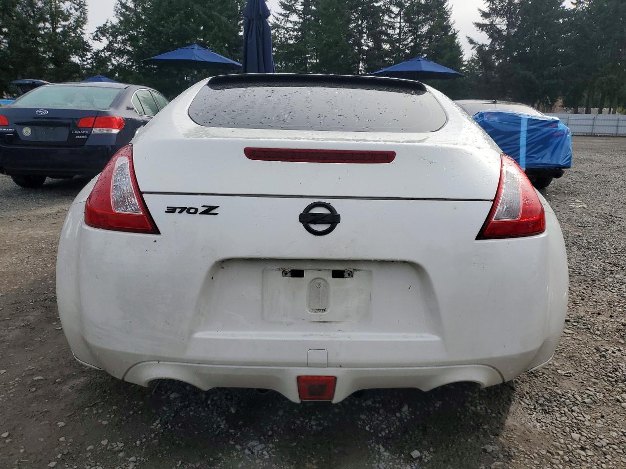 2015 Nissan 370Z Base - zdjęcie 6