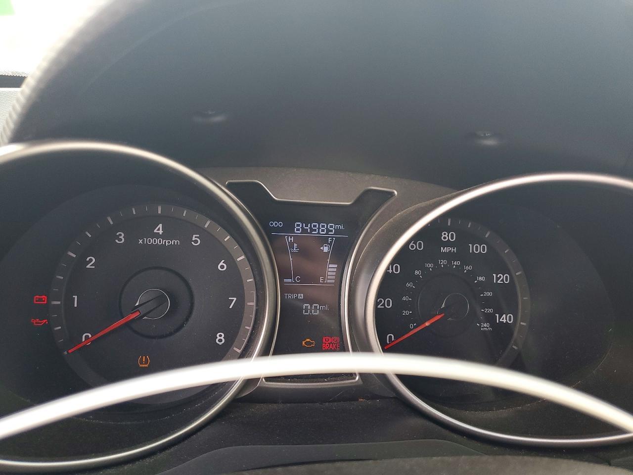 2016 Hyundai Veloster Base - zdjęcie 9