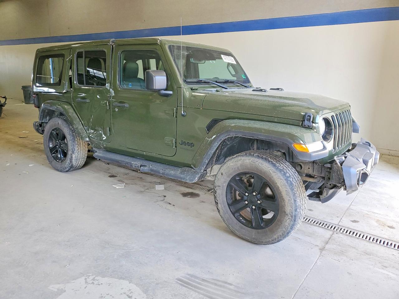 2021 Jeep Wrangler Unlimited Sahara - zdjęcie 4