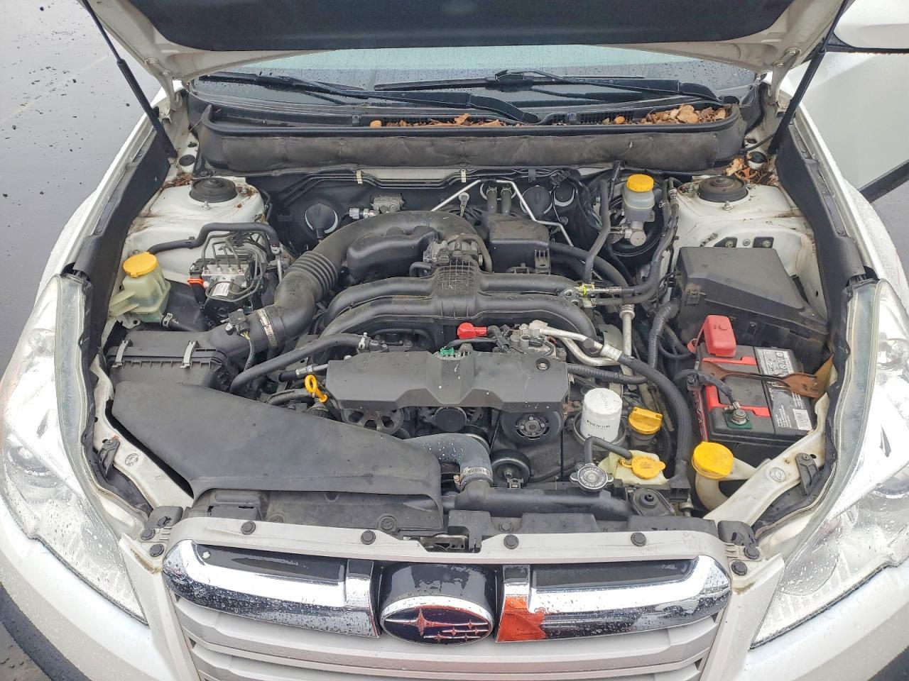 2013 Subaru Outback 2.5I Premium - zdjęcie 11