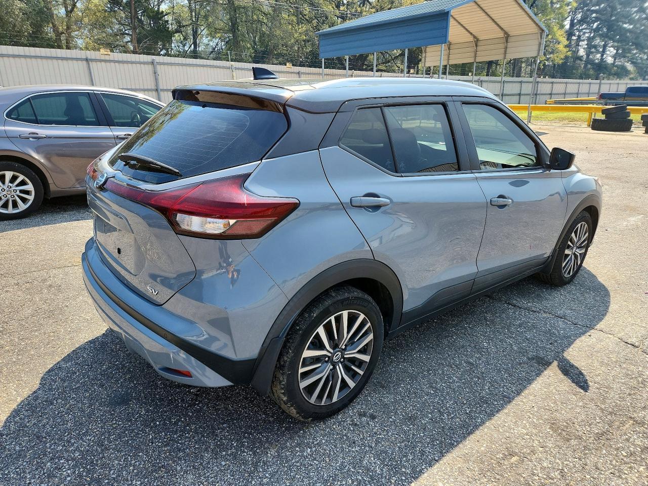 2021 Nissan Kicks Sv - zdjęcie 3