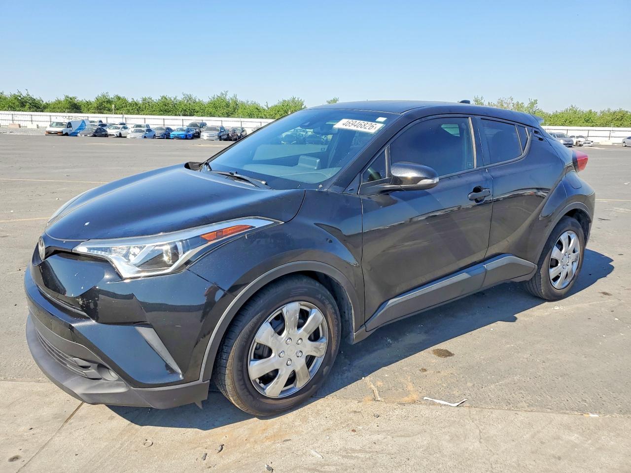 2019 Toyota C-Hr Le - zdjęcie główne