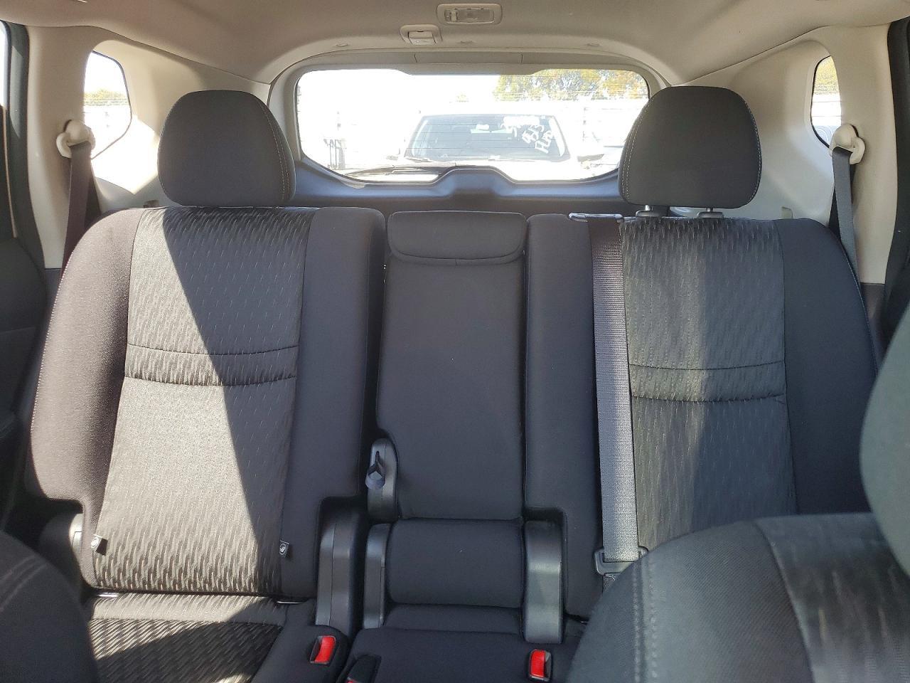 2020 Nissan Rogue Sv - zdjęcie 10