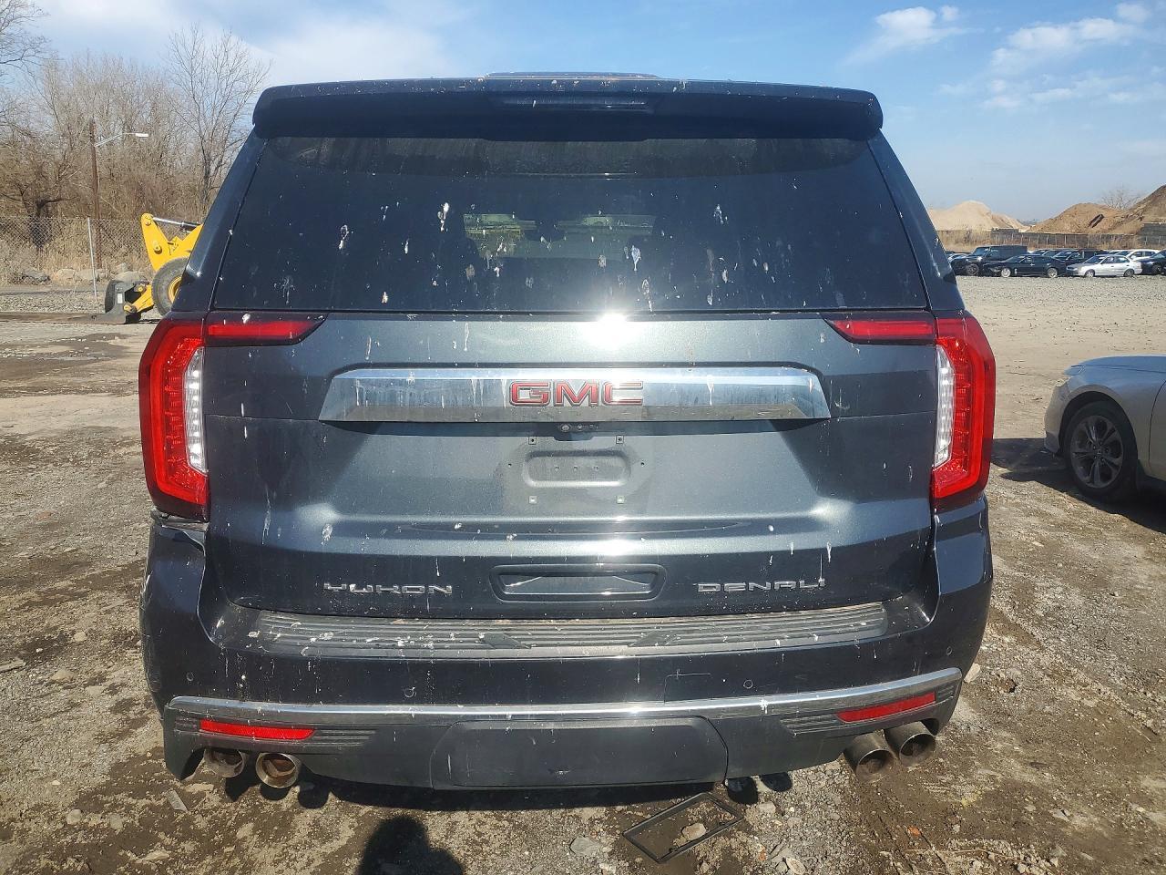 2021 GMC Yukon Denali - zdjęcie 6