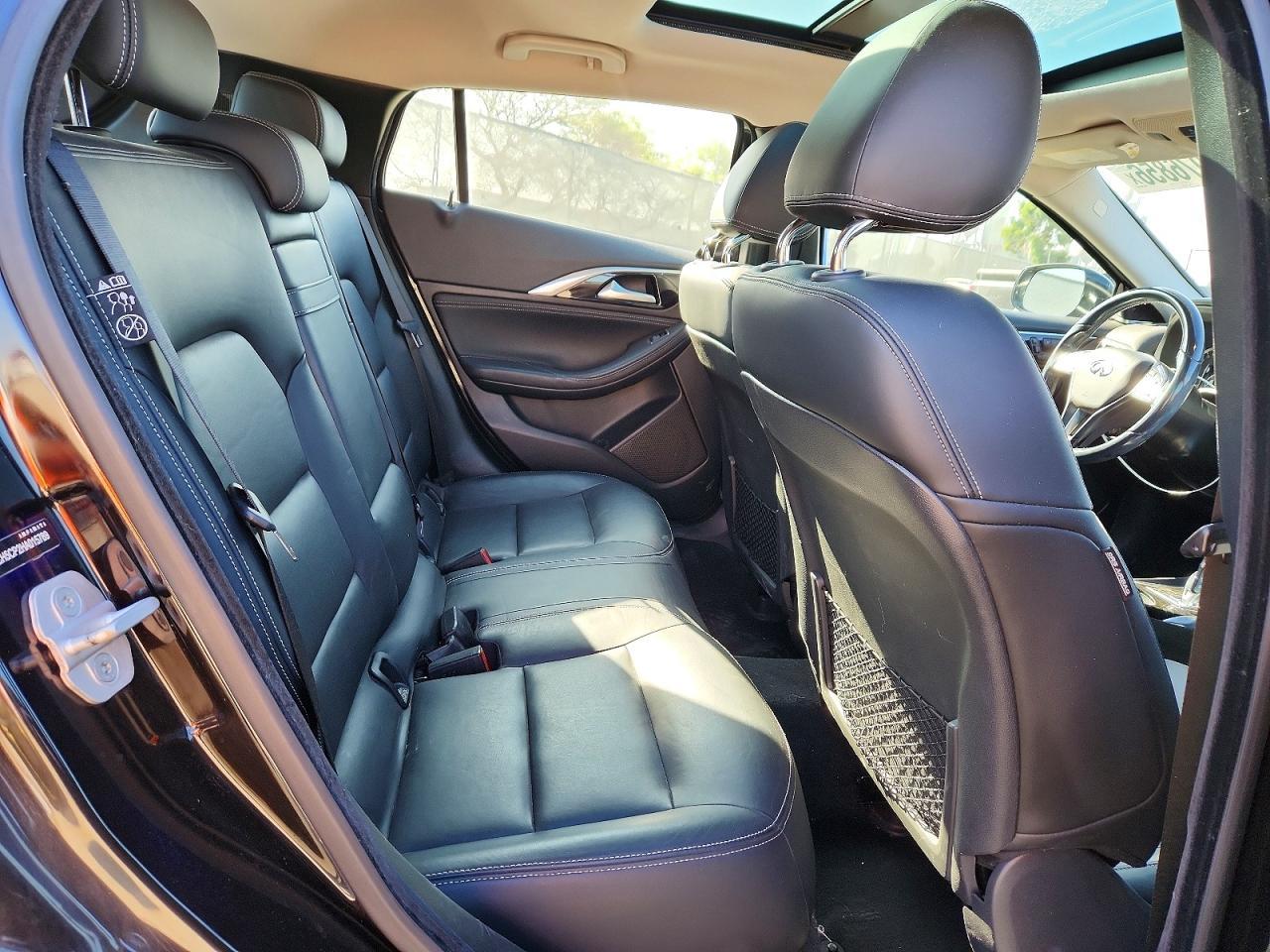 2017 Infiniti Qx30 Premium - zdjęcie 10