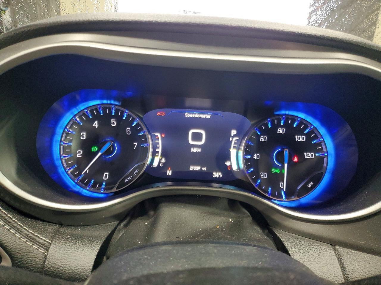 2025 Chrysler Pacifica Select - zdjęcie 9