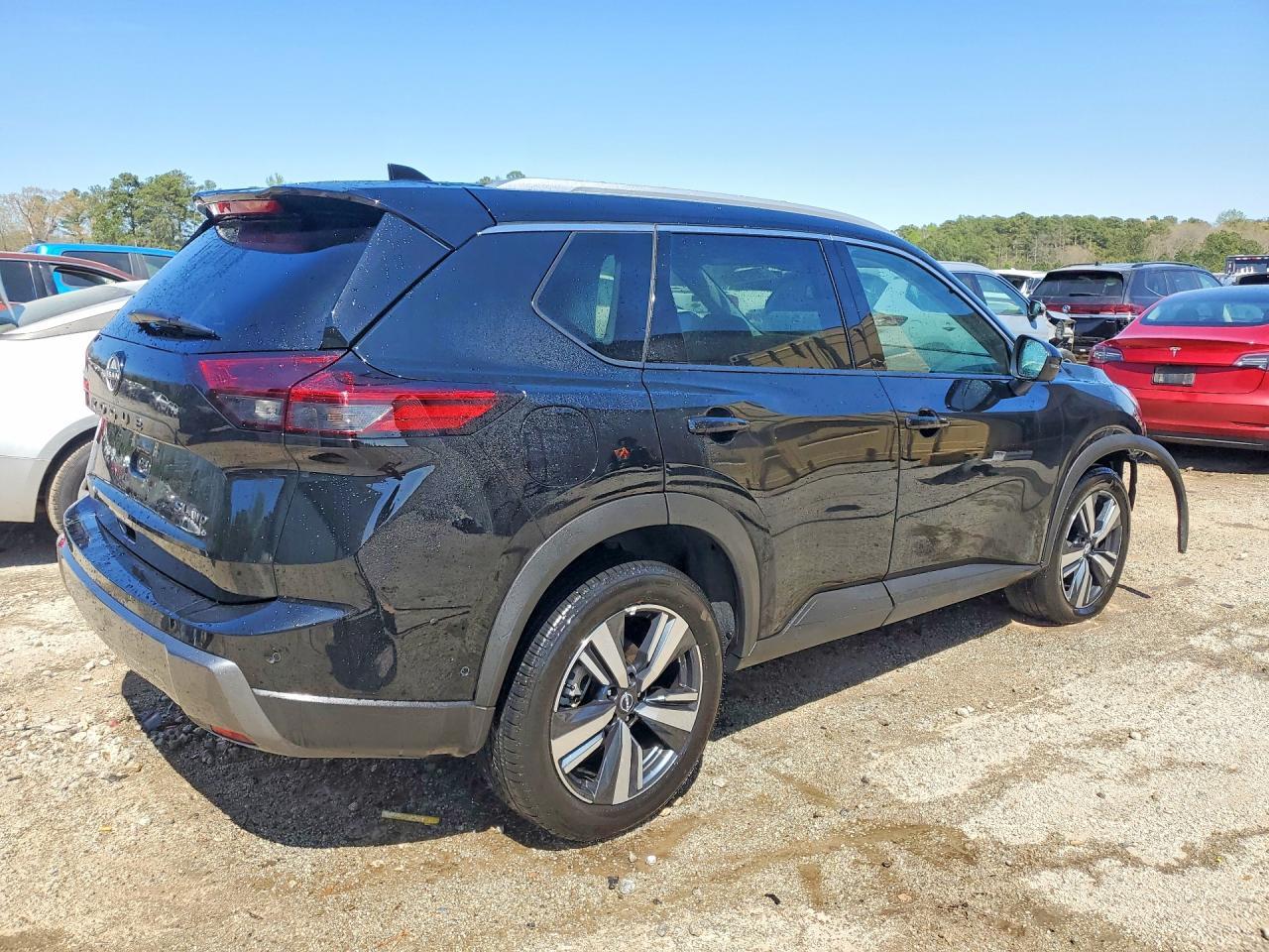 2026 Nissan Rogue Sl - zdjęcie 3