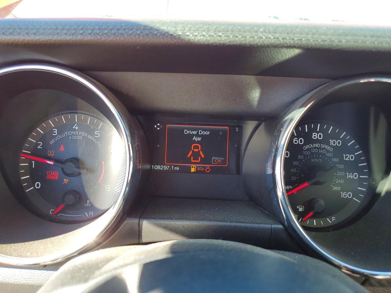 2016 Ford Mustang - zdjęcie 9