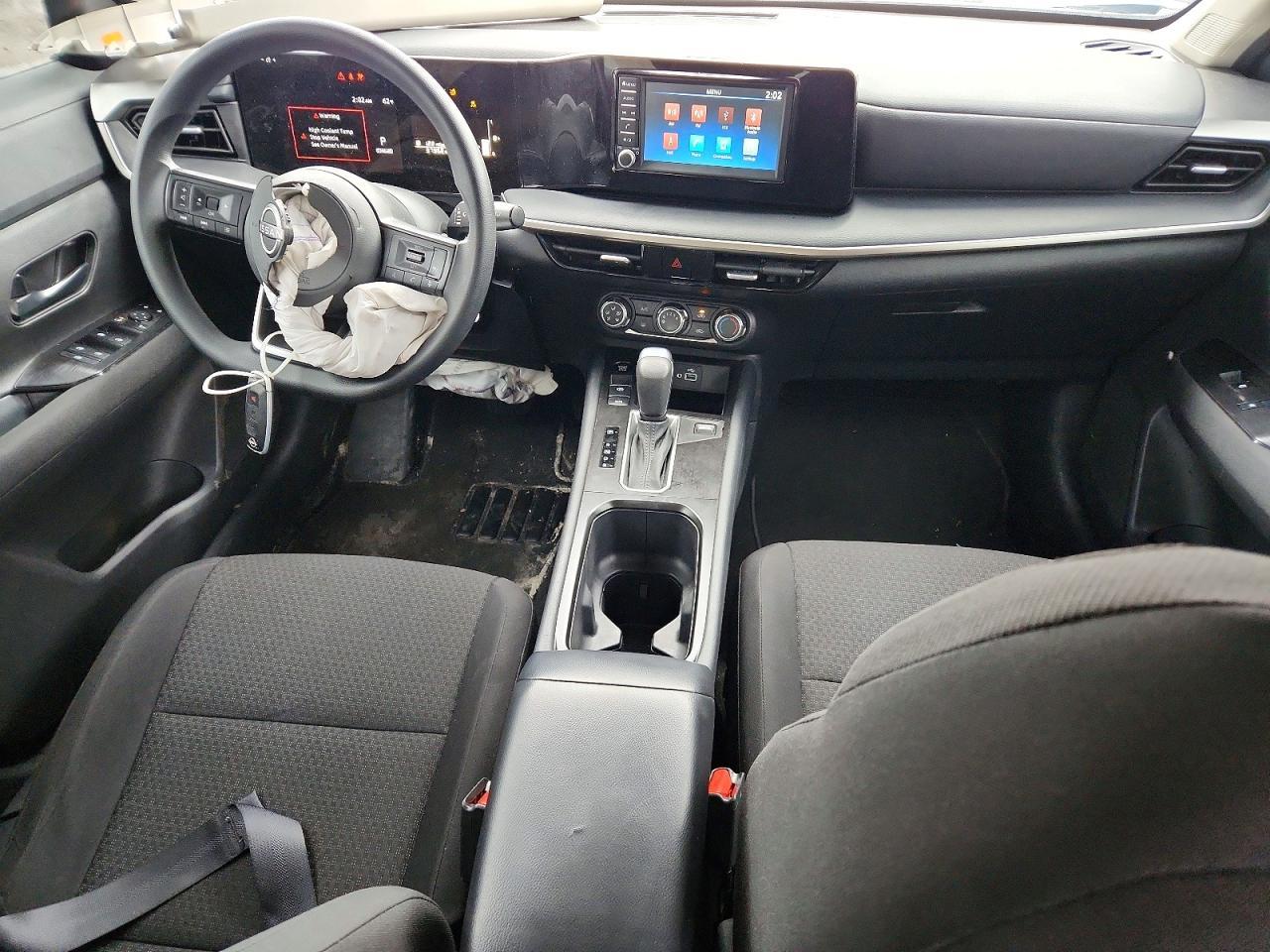 2025 Nissan Kicks S - zdjęcie 8